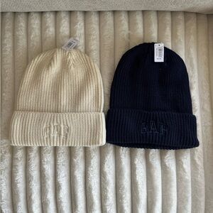 The Gap Logo Knit Beanie Hat in Cream and Navy - One Size, 2 Set